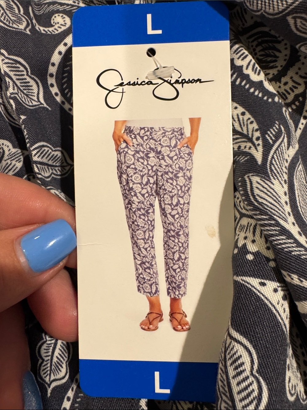 Jessica Simpson Navy and White Floral Cropped Pants